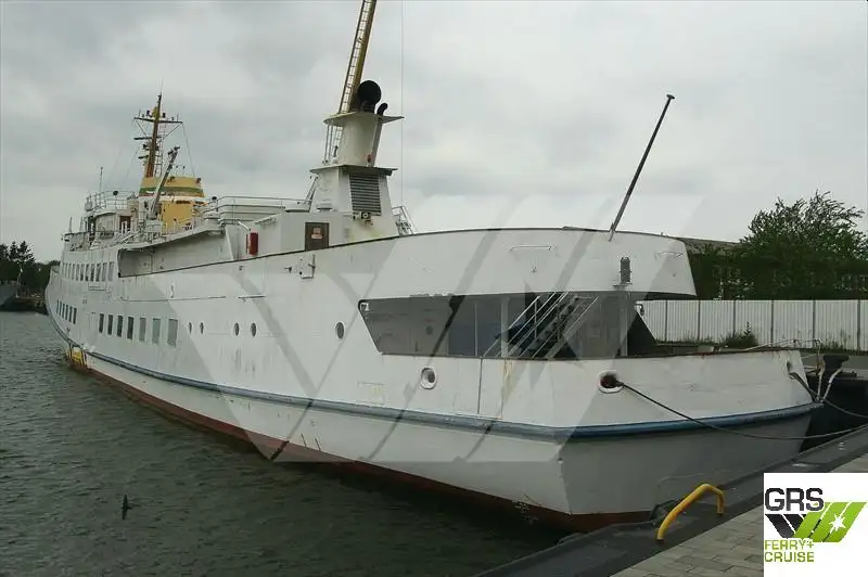 Kreuzfahrtschiff zu verkaufen