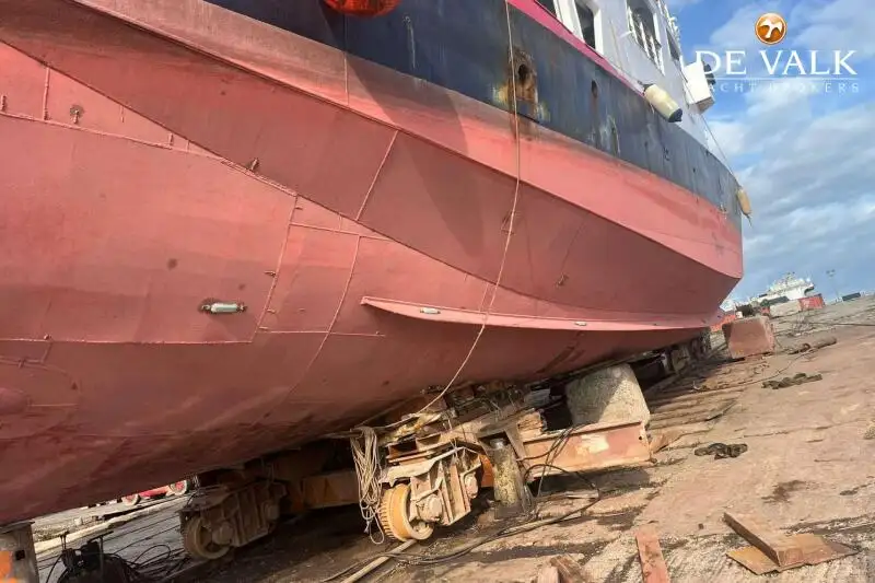 Fährschiff zu verkaufen