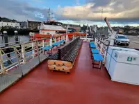 Kreuzfahrtschiff zu verkaufen