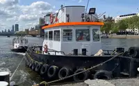 Schleppboot zu verkaufen