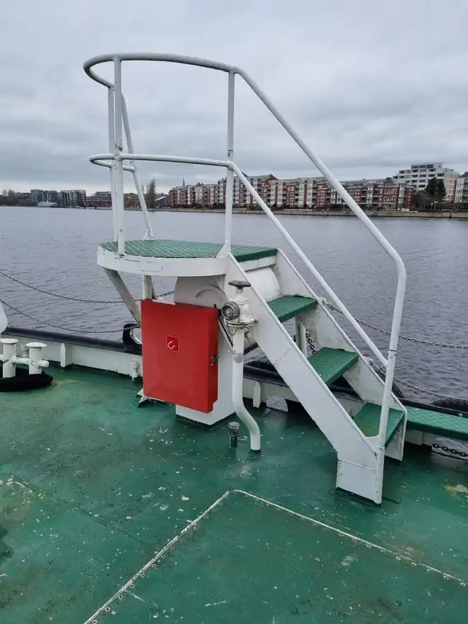 Crew-Boot zu verkaufen