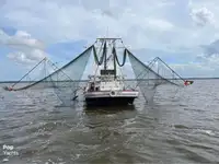Trawler zu verkaufen