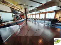 Kreuzfahrtschiff zu verkaufen