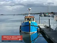Schleppboot zu verkaufen