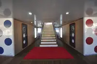 Kreuzfahrtschiff zu verkaufen