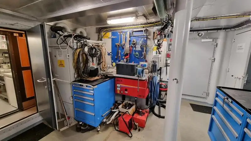 Kreuzfahrtschiff zu verkaufen