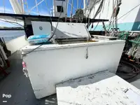Trawler zu verkaufen