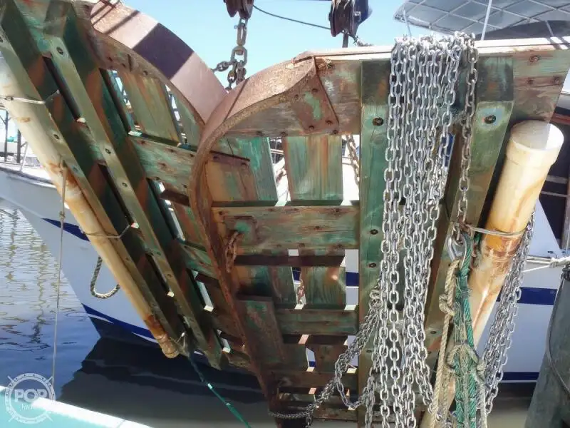 Trawler zu verkaufen