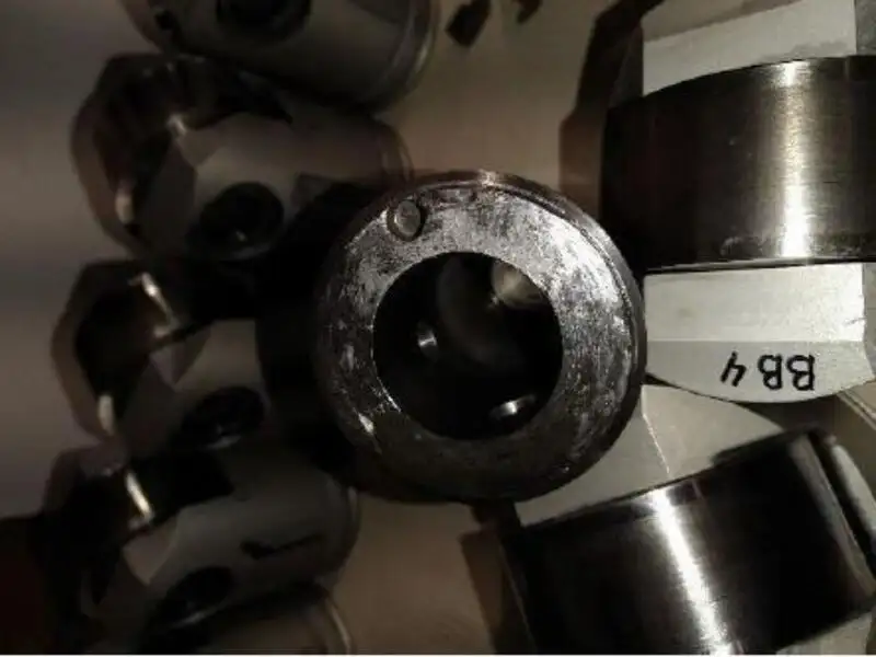 Öl-/Chemikalientanker zu verkaufen