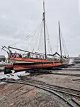 Schwimmendes Hotel zu verkaufen