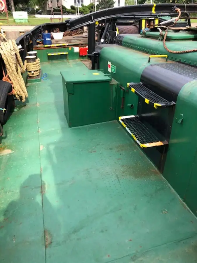 Schleppboot zu verkaufen