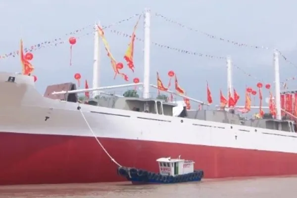Reefer ship for sale