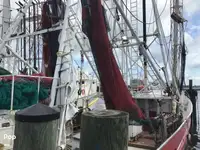 Trawler zu verkaufen