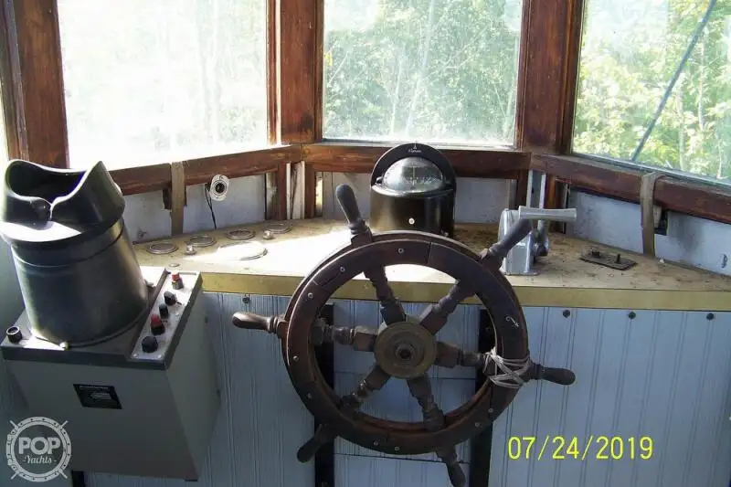 Schleppboot zu verkaufen
