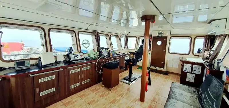 Landungsboot, Tank zu verkaufen