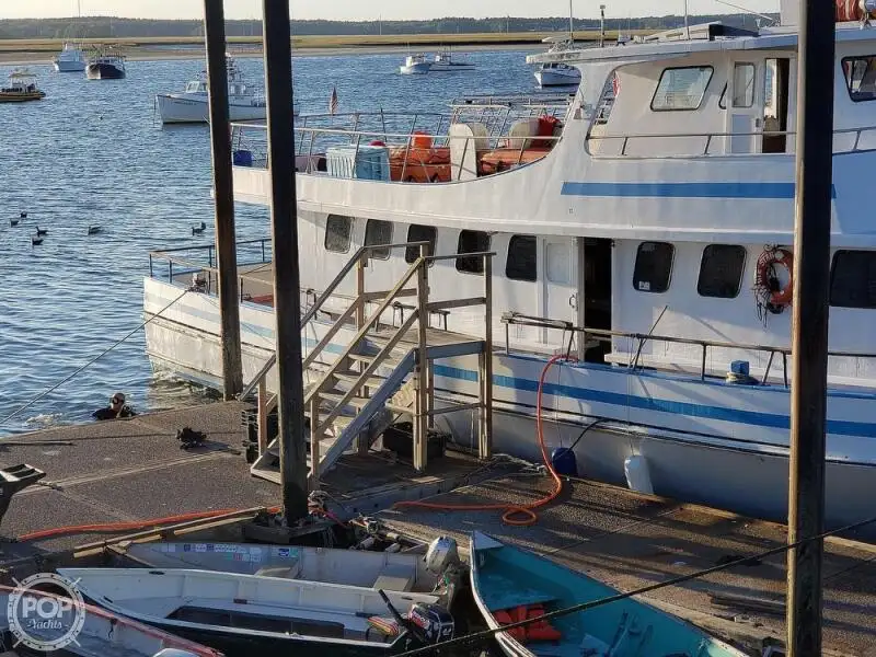 Fährschiff zu verkaufen