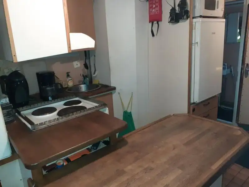 Schleppboot zu verkaufen
