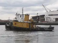 Schleppboot zu verkaufen