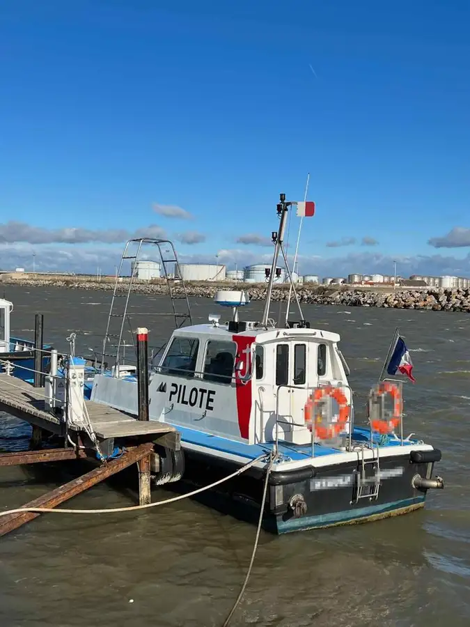 Lotsenboot zu verkaufen