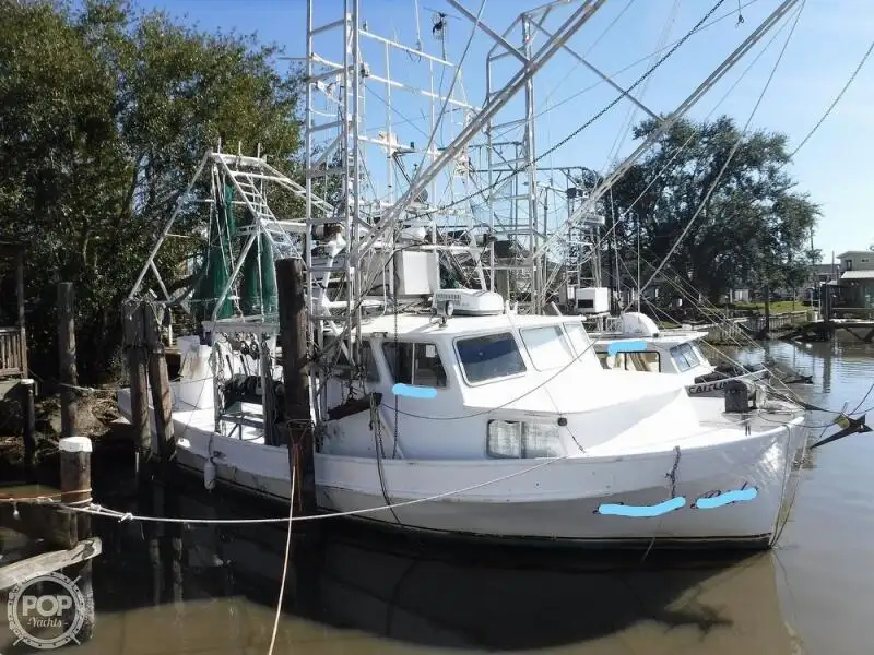 Trawler zu verkaufen
