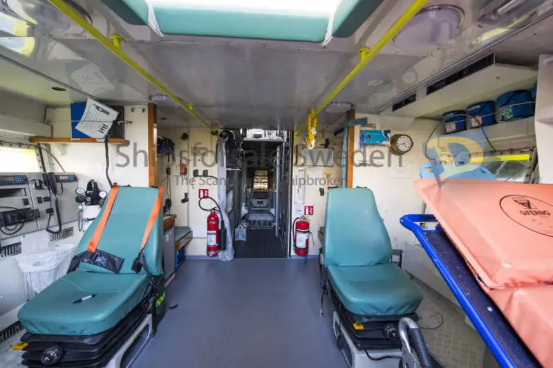 Rettungsschiff zu verkaufen