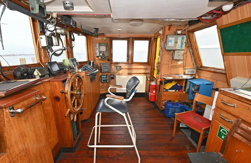 Schleppboot zu verkaufen