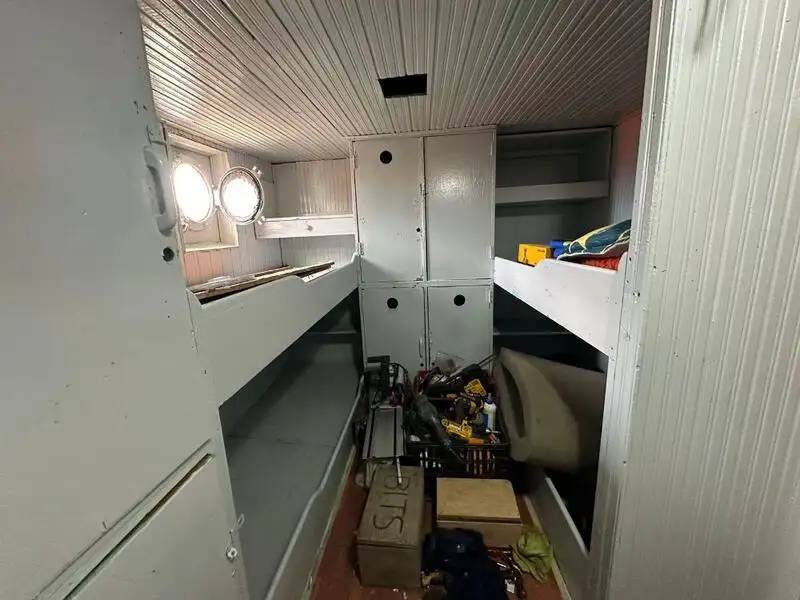 Trawler zu verkaufen