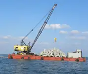 Kranboot zu verkaufen