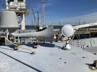 Landungsboot, Tank zu verkaufen