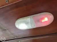 Rettungsboot zu verkaufen