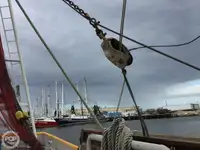 Trawler zu verkaufen