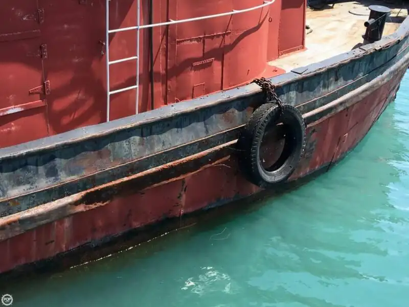 Schleppboot zu verkaufen