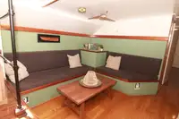 Schwimmendes Hotel zu verkaufen