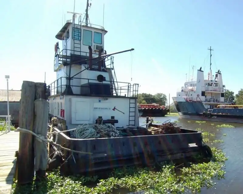 Schleppboot zu verkaufen