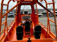 Festrumpf-Schlauchboot zu verkaufen