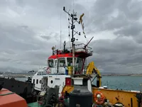 Schleppboot zu verkaufen
