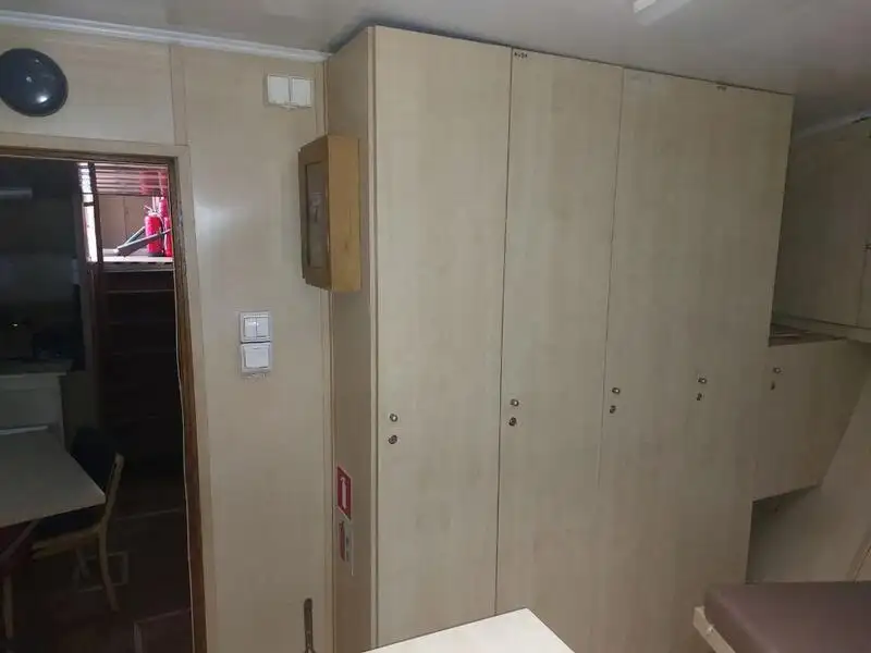 Vermessungsschiff zu verkaufen