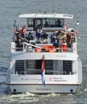 Kreuzfahrtschiff zu verkaufen