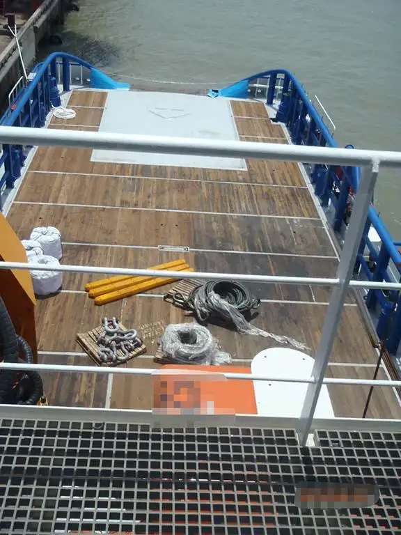 Schleppboot zu verkaufen