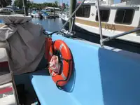 Kreuzfahrtfähre zu verkaufen