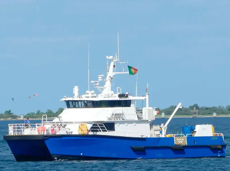 Windpark-Service-Schiff zu verkaufen