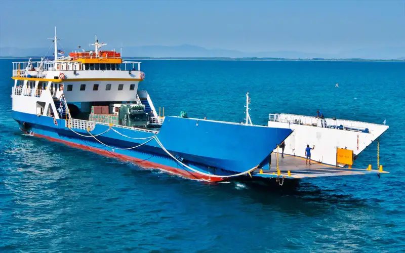 RoPax-Schiff zu verkaufen
