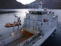 Landungsboot, Tank zu verkaufen