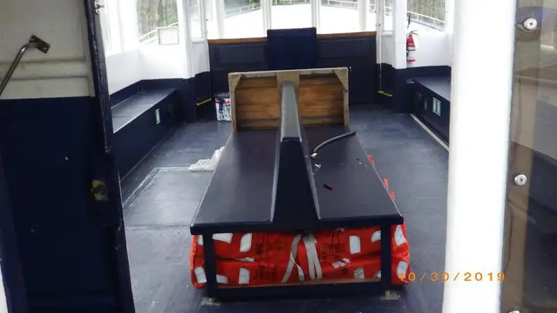 Kreuzfahrtschiff zu verkaufen