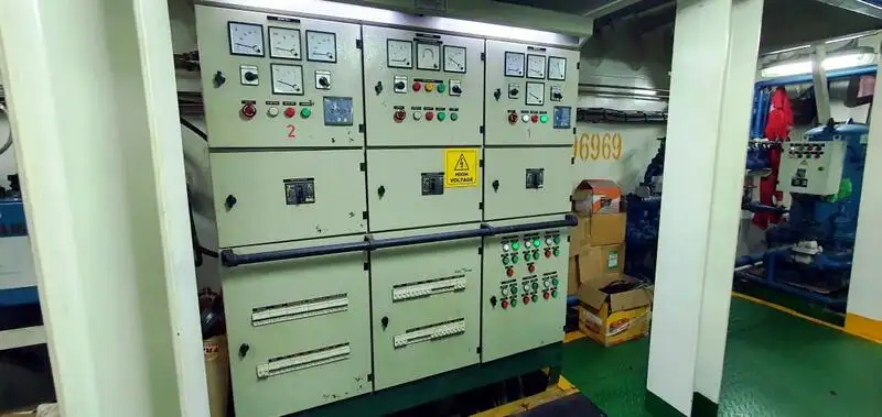 Landungsboot, Tank zu verkaufen