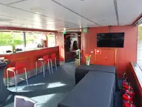 Kreuzfahrtschiff zu verkaufen