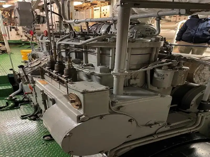 Kreuzfahrtschiff zu verkaufen