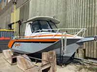 Arbeitsboote zu verkaufen