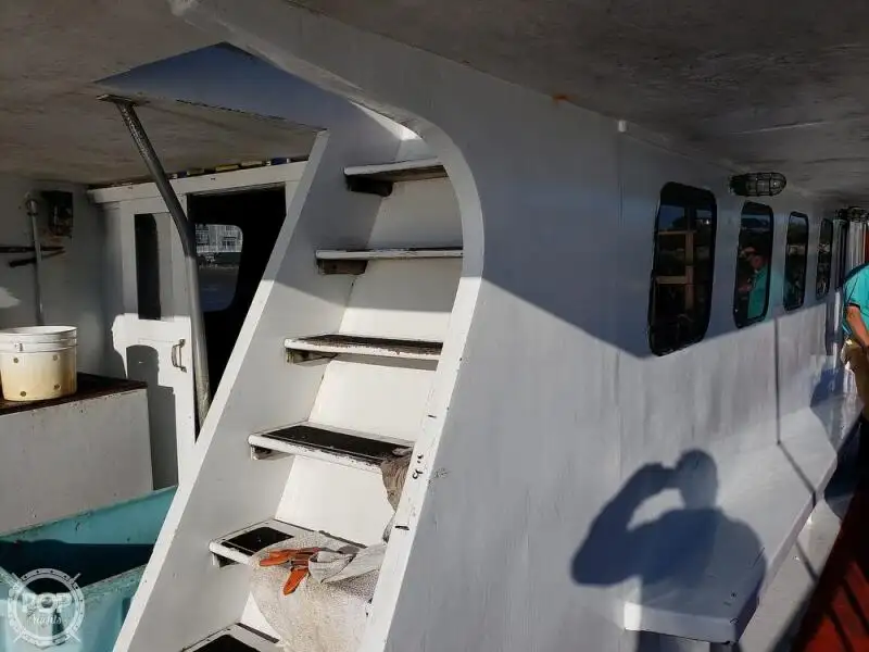 Fährschiff zu verkaufen