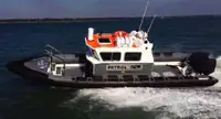 Festrumpf-Schlauchboot zu verkaufen